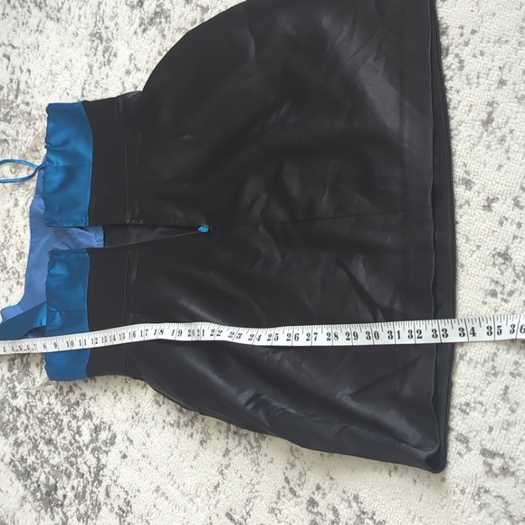 Jeweled blue/black dress | size 5 - Picture 4 of 8